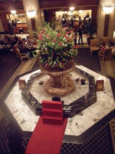 Peabody Hotel Lobby - Ducks in the fountain
